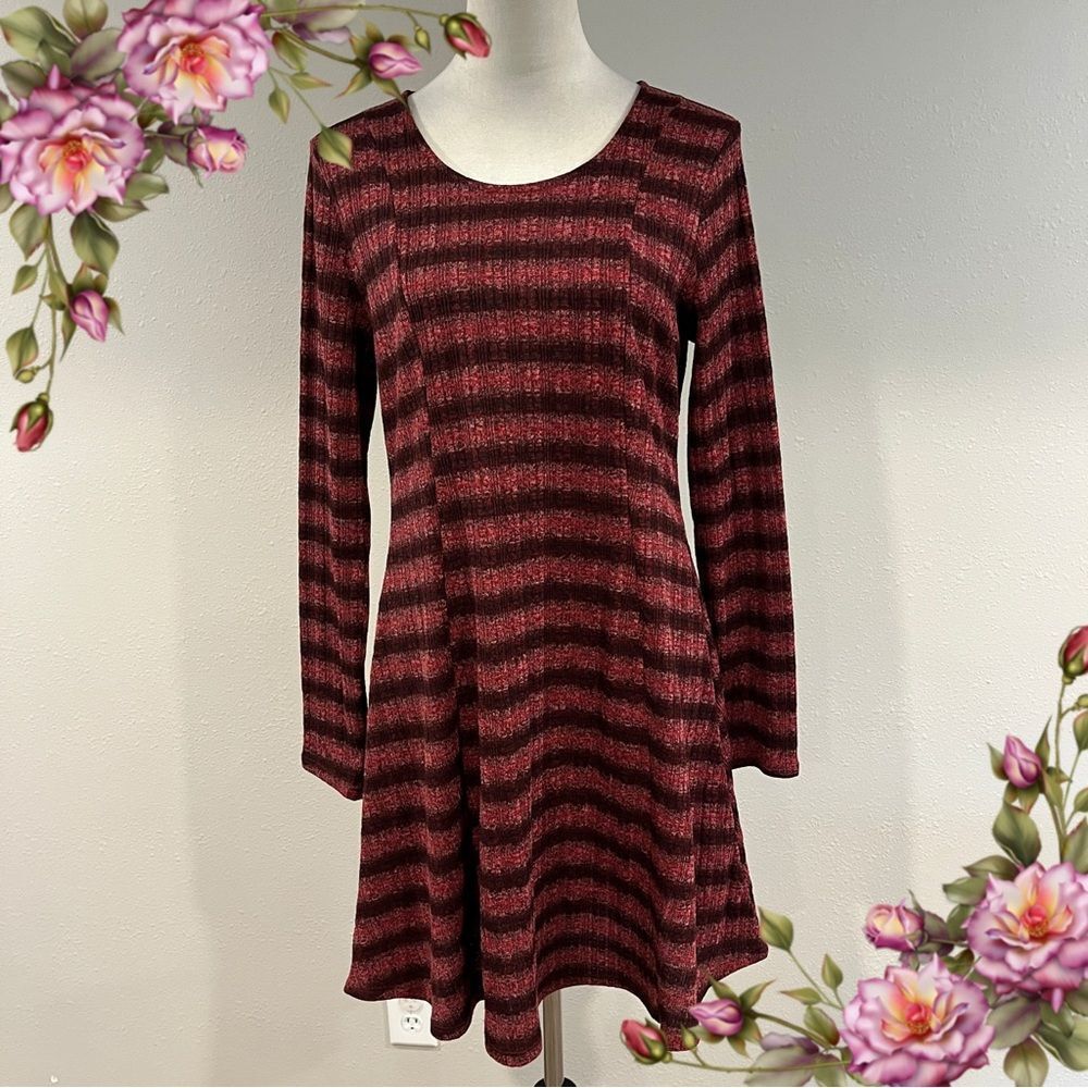Maurice’s Striped Burgundy Long Sleeve sweater Dress size medium